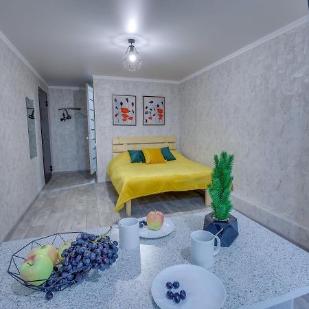 Yourhouse На Розыбакиева Утепова Недалеко От Меги Almaty Esterno foto