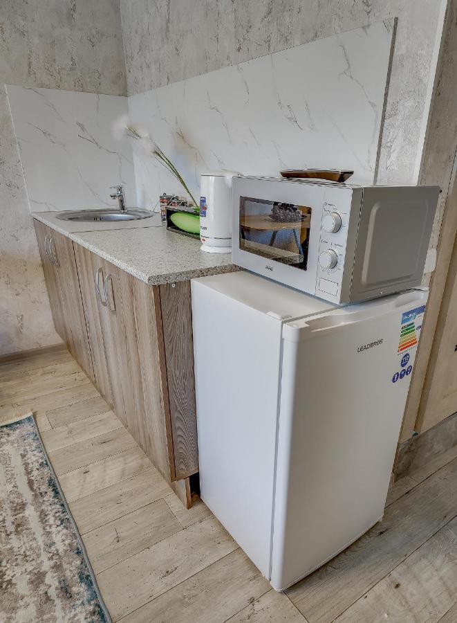 Yourhouse На Розыбакиева Утепова Недалеко От Меги Almaty Esterno foto