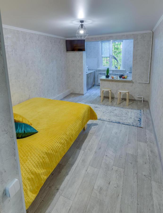 Yourhouse На Розыбакиева Утепова Недалеко От Меги Almaty Esterno foto