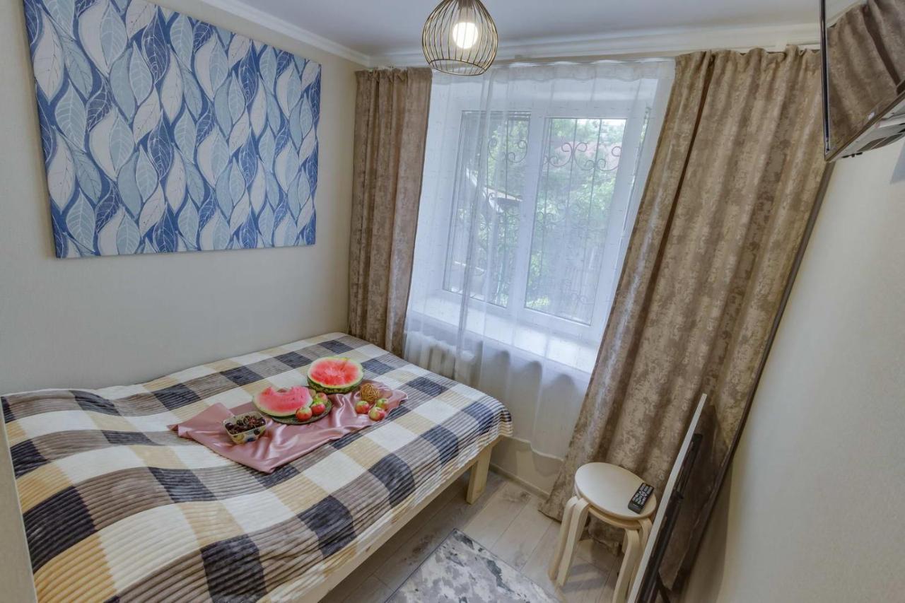 Yourhouse На Розыбакиева Утепова Недалеко От Меги Almaty Esterno foto