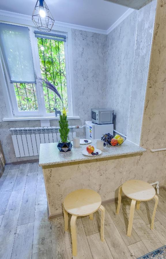 Yourhouse На Розыбакиева Утепова Недалеко От Меги Almaty Esterno foto