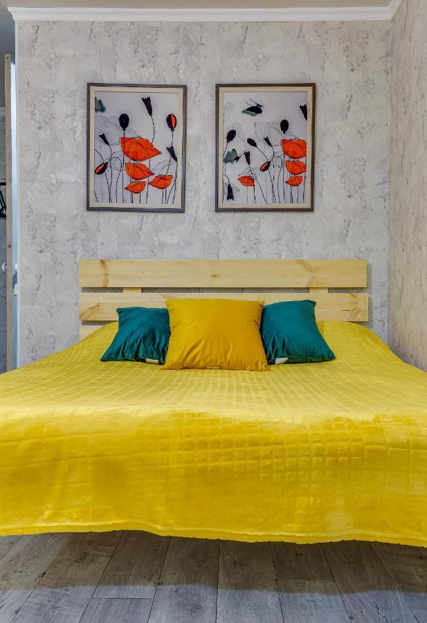 Yourhouse На Розыбакиева Утепова Недалеко От Меги Almaty Esterno foto