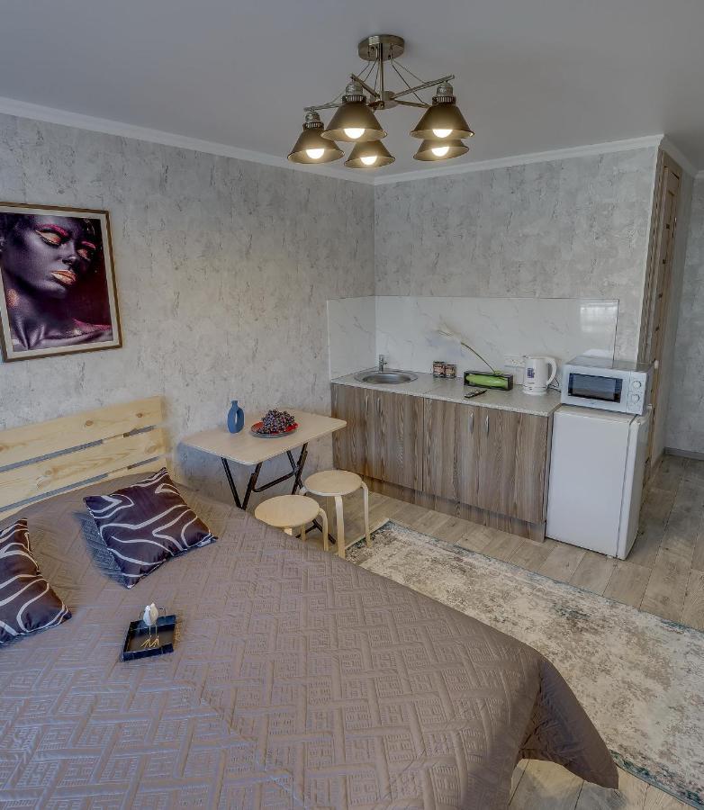 Yourhouse На Розыбакиева Утепова Недалеко От Меги Almaty Esterno foto