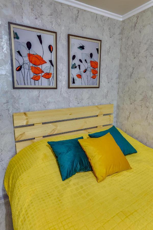 Yourhouse На Розыбакиева Утепова Недалеко От Меги Almaty Esterno foto