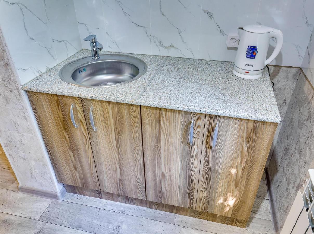 Yourhouse На Розыбакиева Утепова Недалеко От Меги Almaty Esterno foto